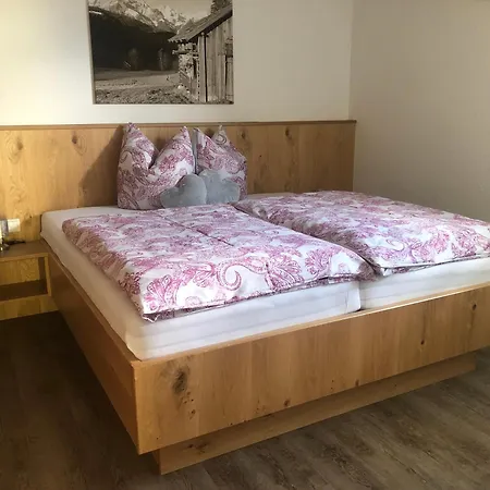 Haus Schmid Tobadill