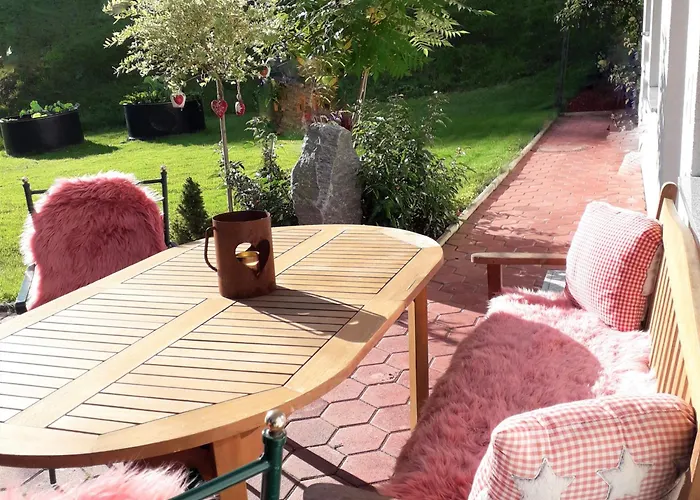 Haus Schmid Apartman Tobadill